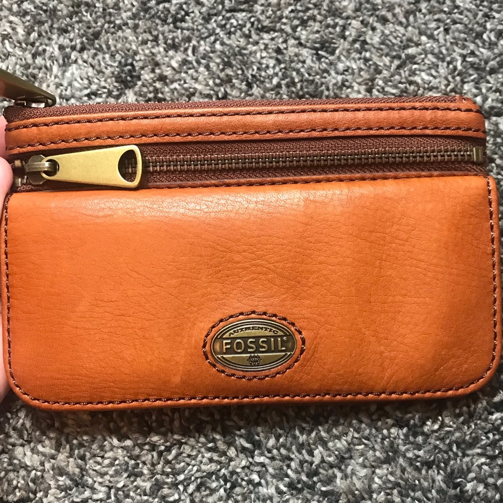 Fossil wallet